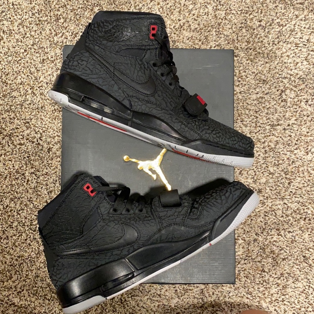 Air Jordan Legacy 312